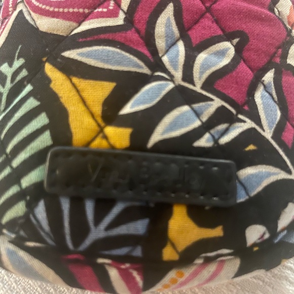 SALE! Vera Bradley Multicolor Floral Glasses Case - Picture 3 of 3